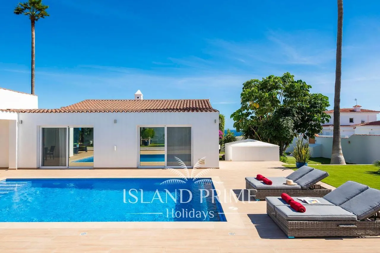 Huge Villa With Amazing Garden In Golf Del Sur Alm160 San Miguel de Abona